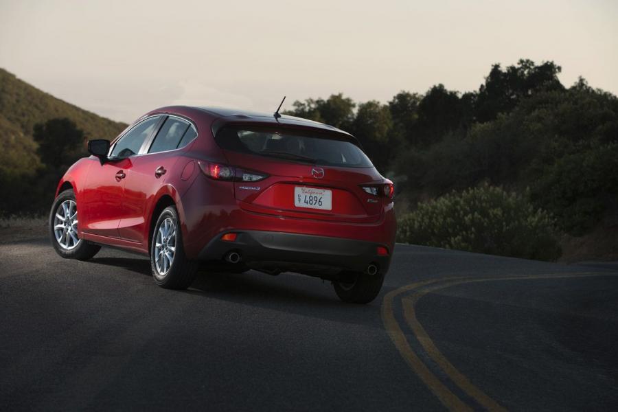  Mazda3 Hatchback 2014 года  (фото 104 из 131)